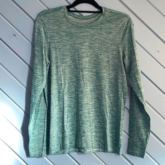 Lululemon athletic green heathered mesh long sleeve vent technology top - Picture 1 of 9